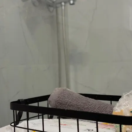 Apartment Bright & Stylish In The Centre